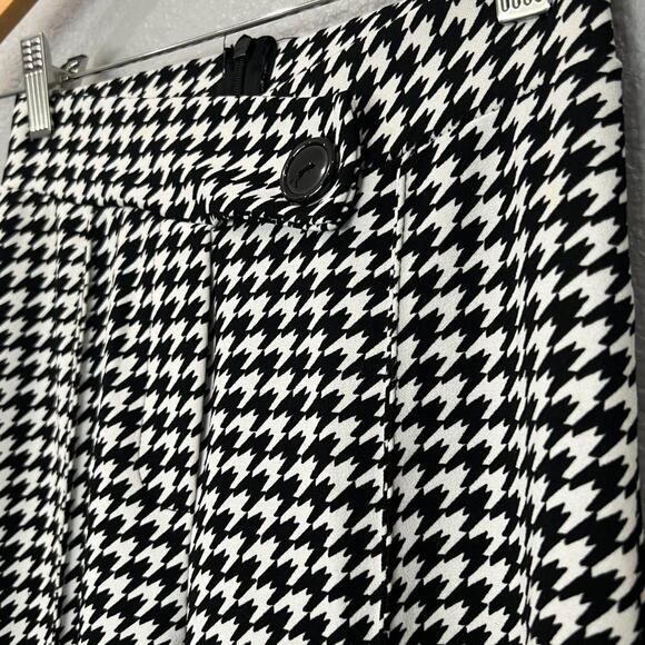 Fashion Nova houndstooth wide-leg pants - Picture 4 of 7